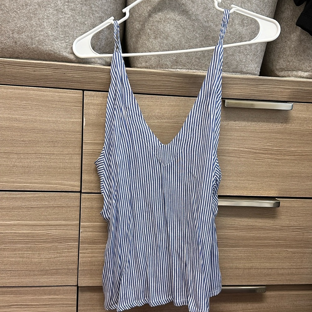 Lulus Top